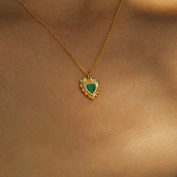 HEART GEMSTONE NECKLACE (GOLD)