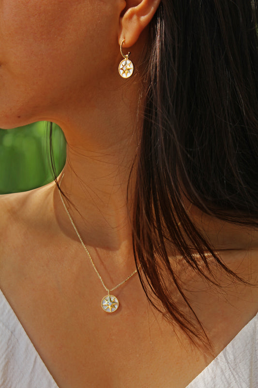 PEARL STAR HOOP EARRINGS (GOLD)