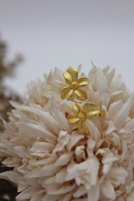 WILD BLOOM EARRINGS (GOLD)