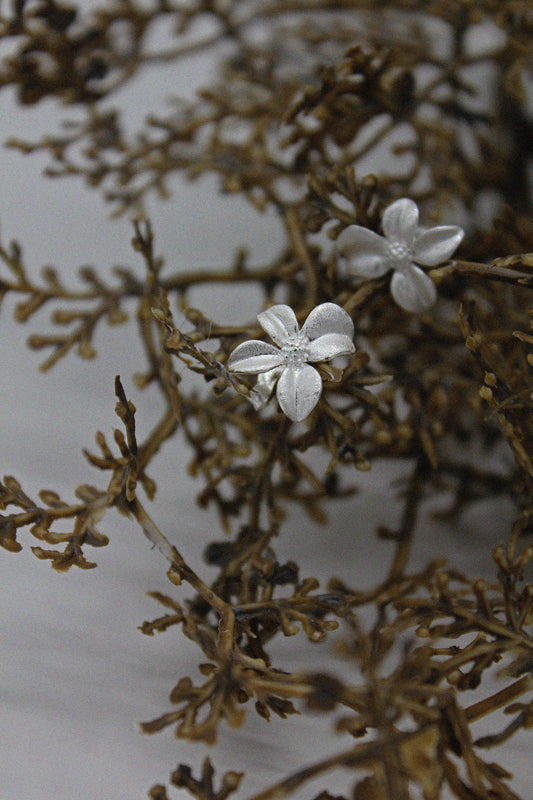 WILD BLOOM EARRINGS (SILVER)