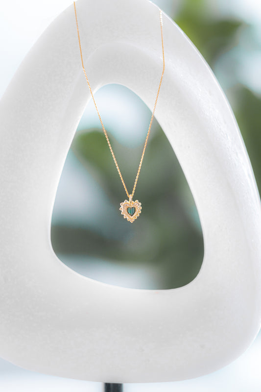HEART GEMSTONE NECKLACE (GOLD)