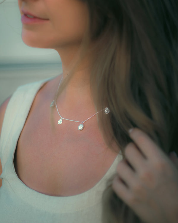 MOONLIT TIDE NECKLACE (SILVER)