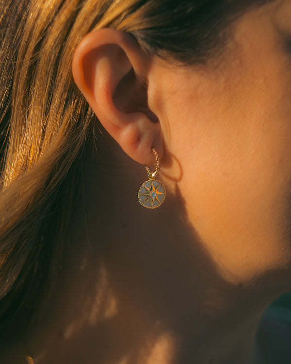 PEARL STAR HOOP EARRINGS (GOLD)