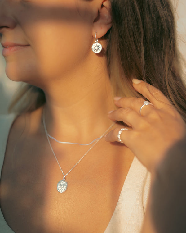 PEARL STAR HOOP EARRINGS (WHITE GOLD)