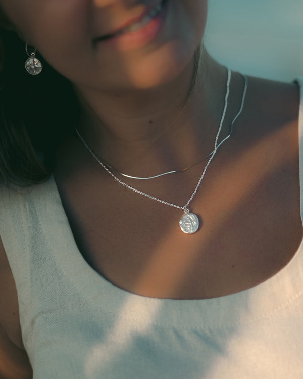 PEARL STAR HOOP EARRINGS (WHITE GOLD)
