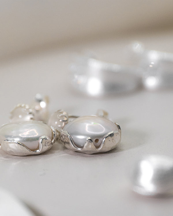 PEARL & MOONSTONE EARRINGS (SILVER)