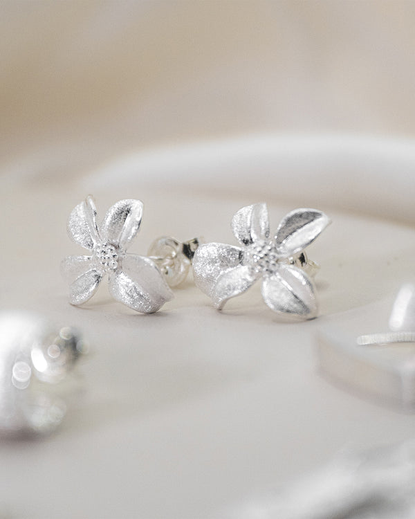 WILD BLOOM EARRINGS (SILVER)