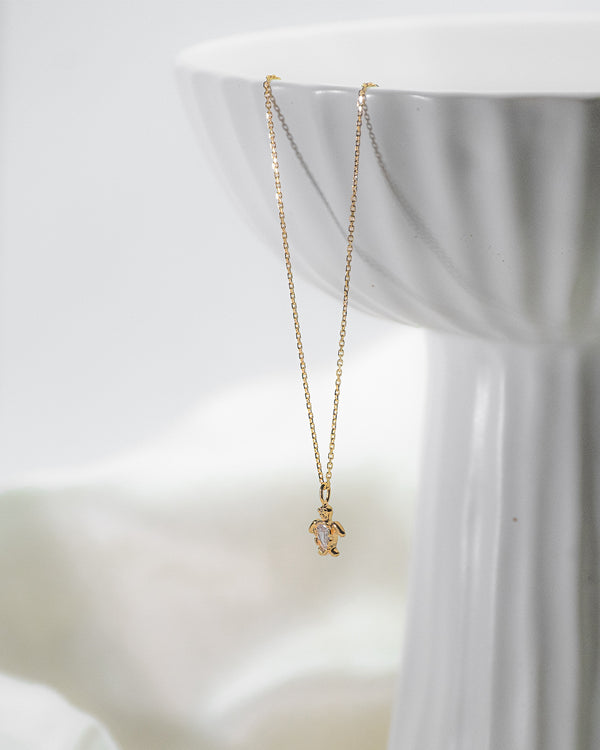 SEA TURTLE NECKLACE