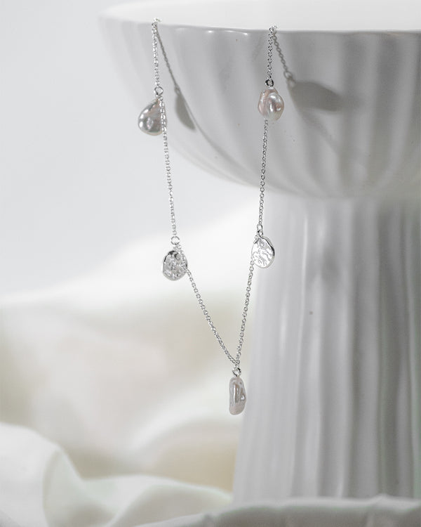 MOONLIT TIDE NECKLACE (SILVER)